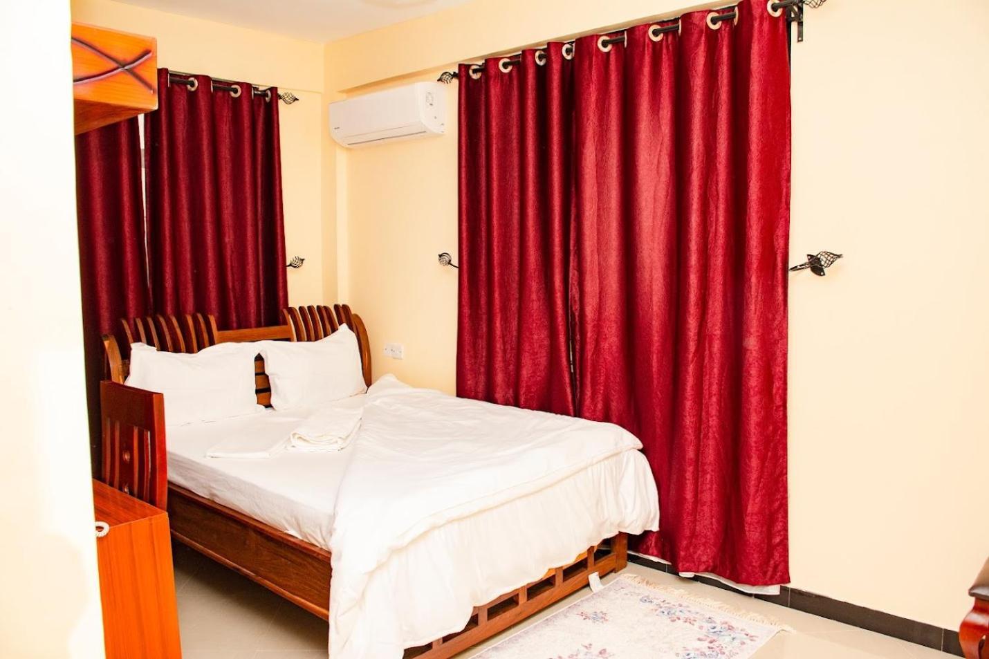Vose Hotel & Spa Dar Es Salaam Exterior photo